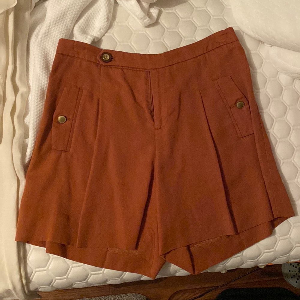 Rust Pleated Shorts w Brass buttons from Anthropologie size 2